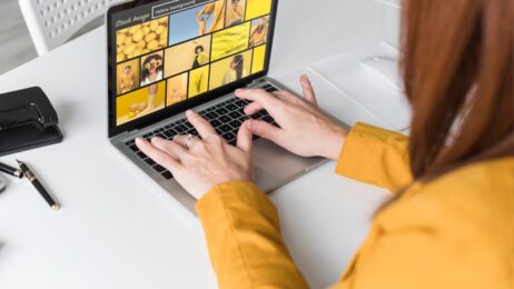 Jak legalnie używać zdjęć z Internetu? Darmowe zdjęcia w internecie.